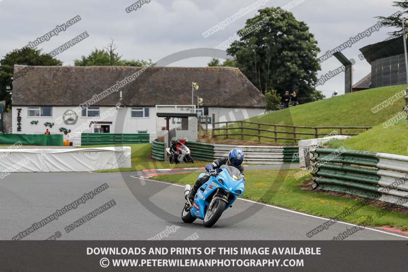 enduro digital images;event digital images;eventdigitalimages;mallory park;mallory park photographs;mallory park trackday;mallory park trackday photographs;no limits trackdays;peter wileman photography;racing digital images;trackday digital images;trackday photos