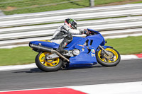 brands-hatch-photographs;brands-no-limits-trackday;cadwell-trackday-photographs;enduro-digital-images;event-digital-images;eventdigitalimages;no-limits-trackdays;peter-wileman-photography;racing-digital-images;trackday-digital-images;trackday-photos