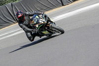 brands-hatch-photographs;brands-no-limits-trackday;cadwell-trackday-photographs;enduro-digital-images;event-digital-images;eventdigitalimages;no-limits-trackdays;peter-wileman-photography;racing-digital-images;trackday-digital-images;trackday-photos