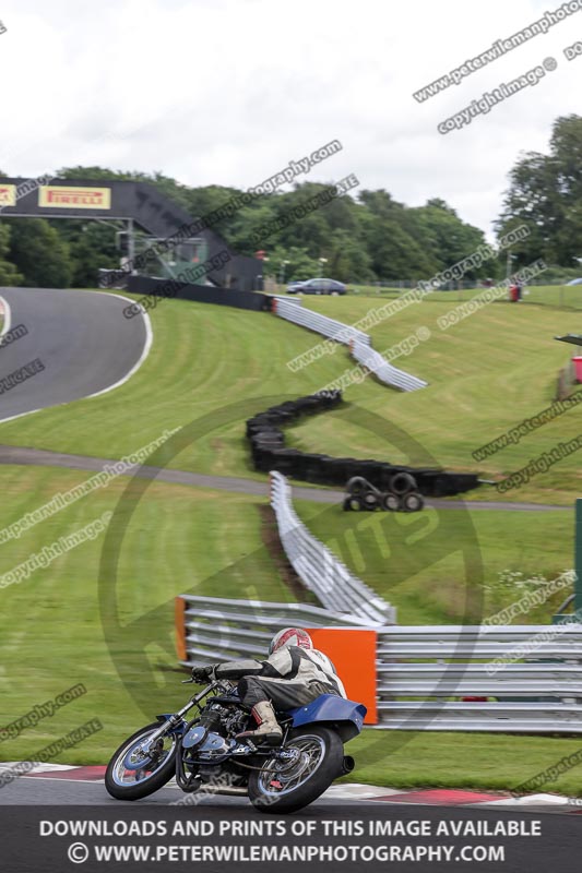 anglesey;brands hatch;cadwell park;croft;donington park;enduro digital images;event digital images;eventdigitalimages;mallory;no limits;oulton park;peter wileman photography;racing digital images;silverstone;snetterton;trackday digital images;trackday photos;vmcc banbury run;welsh 2 day enduro