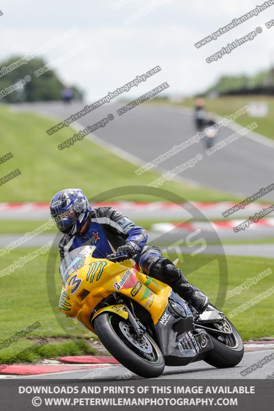 anglesey;brands hatch;cadwell park;croft;donington park;enduro digital images;event digital images;eventdigitalimages;mallory;no limits;oulton park;peter wileman photography;racing digital images;silverstone;snetterton;trackday digital images;trackday photos;vmcc banbury run;welsh 2 day enduro