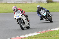 enduro-digital-images;event-digital-images;eventdigitalimages;mallory-park;mallory-park-photographs;mallory-park-trackday;mallory-park-trackday-photographs;no-limits-trackdays;peter-wileman-photography;racing-digital-images;trackday-digital-images;trackday-photos