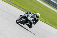 Rockingham-no-limits-trackday;enduro-digital-images;event-digital-images;eventdigitalimages;no-limits-trackdays;peter-wileman-photography;racing-digital-images;rockingham-raceway-northamptonshire;rockingham-trackday-photographs;trackday-digital-images;trackday-photos