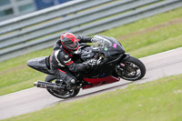 Rockingham-no-limits-trackday;enduro-digital-images;event-digital-images;eventdigitalimages;no-limits-trackdays;peter-wileman-photography;racing-digital-images;rockingham-raceway-northamptonshire;rockingham-trackday-photographs;trackday-digital-images;trackday-photos
