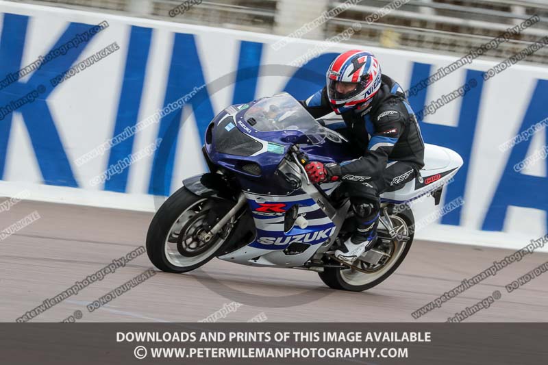 Rockingham no limits trackday;enduro digital images;event digital images;eventdigitalimages;no limits trackdays;peter wileman photography;racing digital images;rockingham raceway northamptonshire;rockingham trackday photographs;trackday digital images;trackday photos
