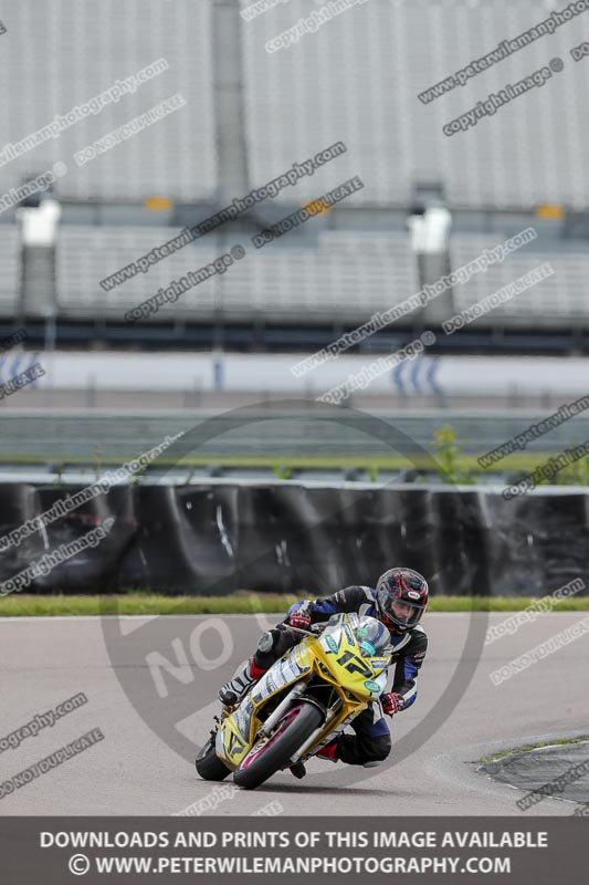 Rockingham no limits trackday;enduro digital images;event digital images;eventdigitalimages;no limits trackdays;peter wileman photography;racing digital images;rockingham raceway northamptonshire;rockingham trackday photographs;trackday digital images;trackday photos