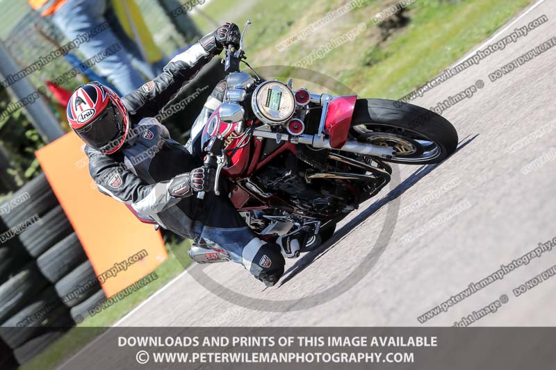 enduro digital images;event digital images;eventdigitalimages;lydden hill;lydden hill trackday photographs;lydden no limits trackday;lydden photographs;no limits trackdays;peter wileman photography;racing digital images;trackday digital images;trackday photos