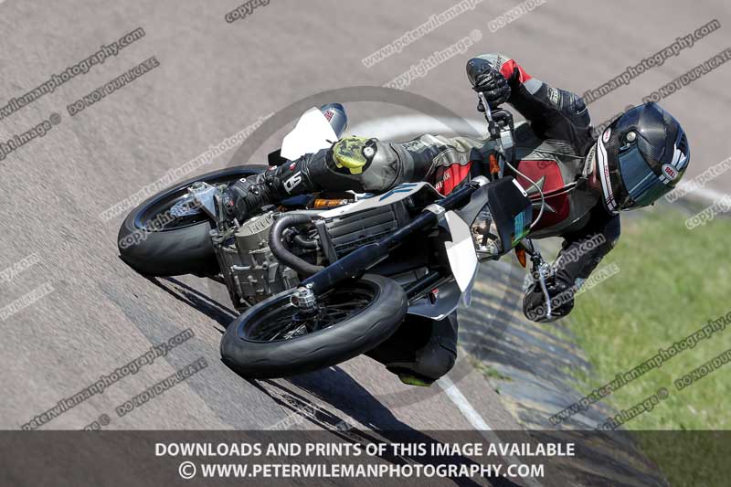 enduro digital images;event digital images;eventdigitalimages;lydden hill;lydden hill trackday photographs;lydden no limits trackday;lydden photographs;no limits trackdays;peter wileman photography;racing digital images;trackday digital images;trackday photos