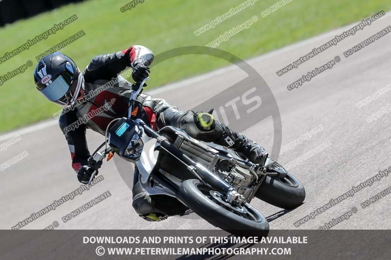 enduro digital images;event digital images;eventdigitalimages;lydden hill;lydden hill trackday photographs;lydden no limits trackday;lydden photographs;no limits trackdays;peter wileman photography;racing digital images;trackday digital images;trackday photos