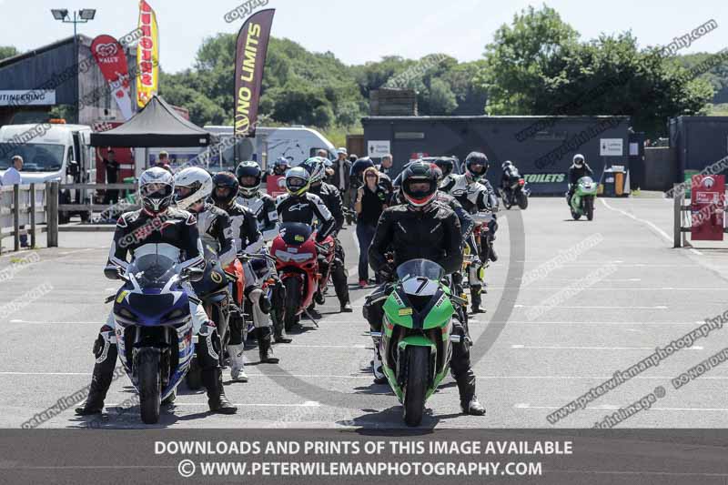 enduro digital images;event digital images;eventdigitalimages;lydden hill;lydden hill trackday photographs;lydden no limits trackday;lydden photographs;no limits trackdays;peter wileman photography;racing digital images;trackday digital images;trackday photos