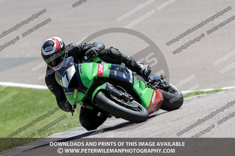 enduro digital images;event digital images;eventdigitalimages;lydden hill;lydden hill trackday photographs;lydden no limits trackday;lydden photographs;no limits trackdays;peter wileman photography;racing digital images;trackday digital images;trackday photos