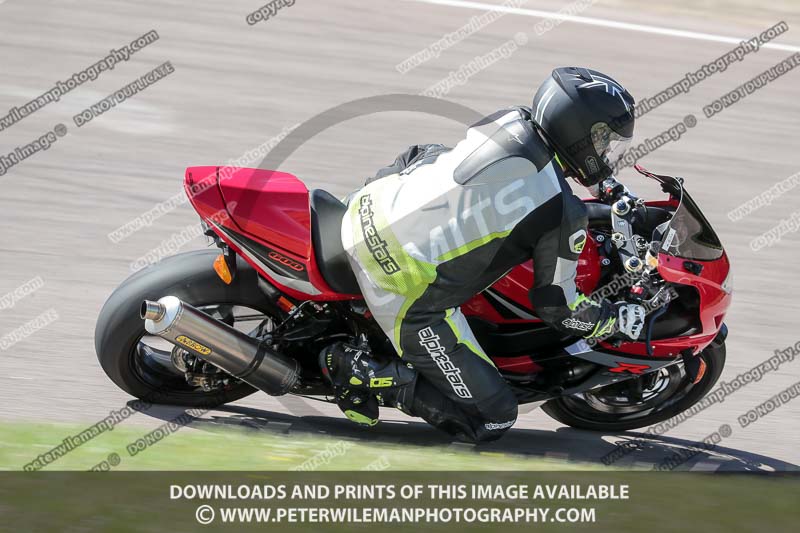 enduro digital images;event digital images;eventdigitalimages;lydden hill;lydden hill trackday photographs;lydden no limits trackday;lydden photographs;no limits trackdays;peter wileman photography;racing digital images;trackday digital images;trackday photos