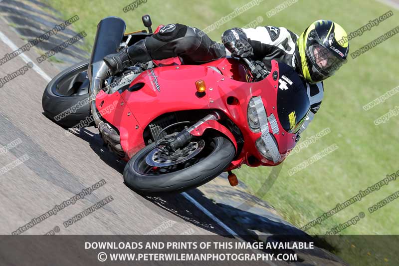 enduro digital images;event digital images;eventdigitalimages;lydden hill;lydden hill trackday photographs;lydden no limits trackday;lydden photographs;no limits trackdays;peter wileman photography;racing digital images;trackday digital images;trackday photos