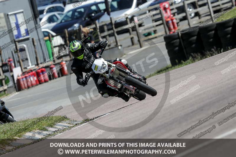 enduro digital images;event digital images;eventdigitalimages;lydden hill;lydden hill trackday photographs;lydden no limits trackday;lydden photographs;no limits trackdays;peter wileman photography;racing digital images;trackday digital images;trackday photos