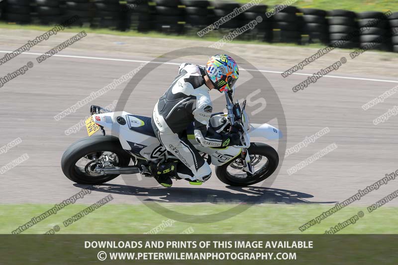 enduro digital images;event digital images;eventdigitalimages;lydden hill;lydden hill trackday photographs;lydden no limits trackday;lydden photographs;no limits trackdays;peter wileman photography;racing digital images;trackday digital images;trackday photos
