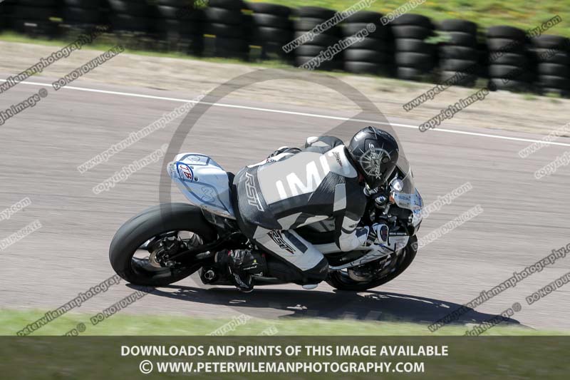enduro digital images;event digital images;eventdigitalimages;lydden hill;lydden hill trackday photographs;lydden no limits trackday;lydden photographs;no limits trackdays;peter wileman photography;racing digital images;trackday digital images;trackday photos