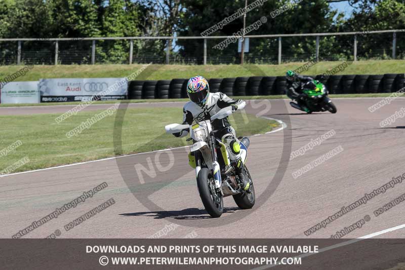 enduro digital images;event digital images;eventdigitalimages;lydden hill;lydden hill trackday photographs;lydden no limits trackday;lydden photographs;no limits trackdays;peter wileman photography;racing digital images;trackday digital images;trackday photos