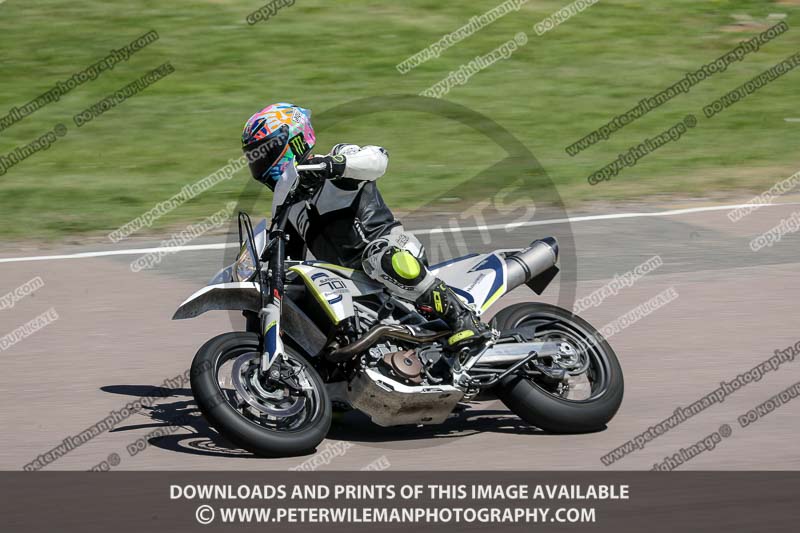 enduro digital images;event digital images;eventdigitalimages;lydden hill;lydden hill trackday photographs;lydden no limits trackday;lydden photographs;no limits trackdays;peter wileman photography;racing digital images;trackday digital images;trackday photos