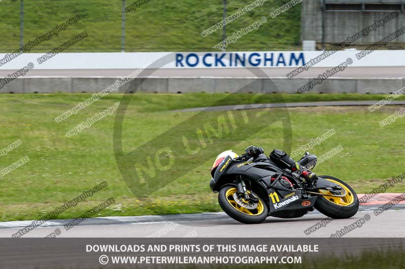 Rockingham no limits trackday;enduro digital images;event digital images;eventdigitalimages;no limits trackdays;peter wileman photography;racing digital images;rockingham raceway northamptonshire;rockingham trackday photographs;trackday digital images;trackday photos