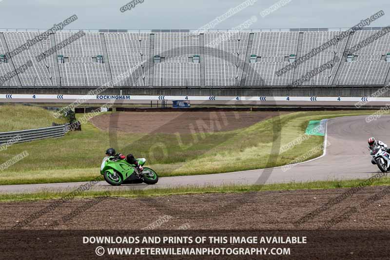 Rockingham no limits trackday;enduro digital images;event digital images;eventdigitalimages;no limits trackdays;peter wileman photography;racing digital images;rockingham raceway northamptonshire;rockingham trackday photographs;trackday digital images;trackday photos