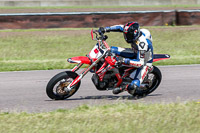 Rockingham-no-limits-trackday;enduro-digital-images;event-digital-images;eventdigitalimages;no-limits-trackdays;peter-wileman-photography;racing-digital-images;rockingham-raceway-northamptonshire;rockingham-trackday-photographs;trackday-digital-images;trackday-photos