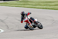 Rockingham-no-limits-trackday;enduro-digital-images;event-digital-images;eventdigitalimages;no-limits-trackdays;peter-wileman-photography;racing-digital-images;rockingham-raceway-northamptonshire;rockingham-trackday-photographs;trackday-digital-images;trackday-photos