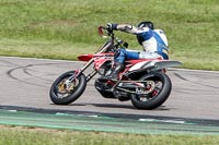 Rockingham-no-limits-trackday;enduro-digital-images;event-digital-images;eventdigitalimages;no-limits-trackdays;peter-wileman-photography;racing-digital-images;rockingham-raceway-northamptonshire;rockingham-trackday-photographs;trackday-digital-images;trackday-photos