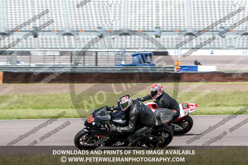 Rockingham no limits trackday;enduro digital images;event digital images;eventdigitalimages;no limits trackdays;peter wileman photography;racing digital images;rockingham raceway northamptonshire;rockingham trackday photographs;trackday digital images;trackday photos