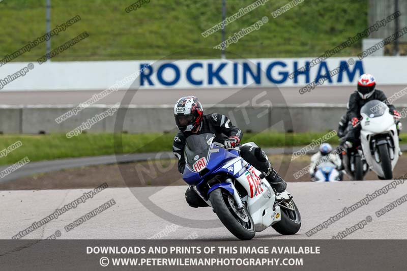 Rockingham no limits trackday;enduro digital images;event digital images;eventdigitalimages;no limits trackdays;peter wileman photography;racing digital images;rockingham raceway northamptonshire;rockingham trackday photographs;trackday digital images;trackday photos