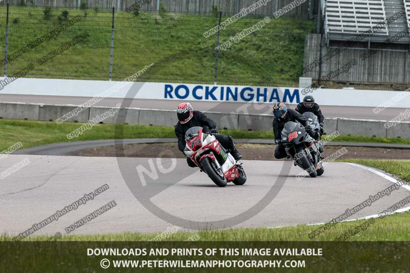 Rockingham no limits trackday;enduro digital images;event digital images;eventdigitalimages;no limits trackdays;peter wileman photography;racing digital images;rockingham raceway northamptonshire;rockingham trackday photographs;trackday digital images;trackday photos