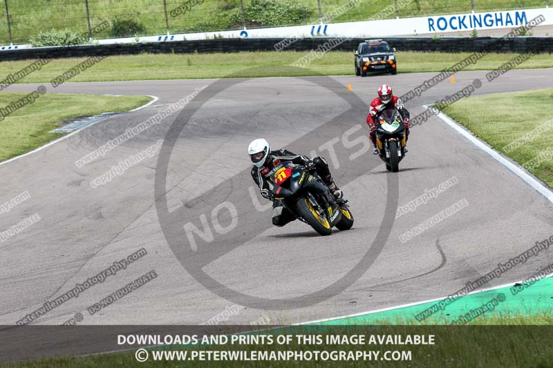 Rockingham no limits trackday;enduro digital images;event digital images;eventdigitalimages;no limits trackdays;peter wileman photography;racing digital images;rockingham raceway northamptonshire;rockingham trackday photographs;trackday digital images;trackday photos