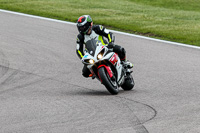Rockingham-no-limits-trackday;enduro-digital-images;event-digital-images;eventdigitalimages;no-limits-trackdays;peter-wileman-photography;racing-digital-images;rockingham-raceway-northamptonshire;rockingham-trackday-photographs;trackday-digital-images;trackday-photos