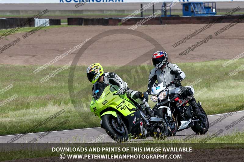 Rockingham no limits trackday;enduro digital images;event digital images;eventdigitalimages;no limits trackdays;peter wileman photography;racing digital images;rockingham raceway northamptonshire;rockingham trackday photographs;trackday digital images;trackday photos