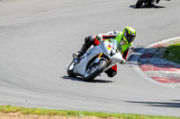 brands-hatch-photographs;brands-no-limits-trackday;cadwell-trackday-photographs;enduro-digital-images;event-digital-images;eventdigitalimages;no-limits-trackdays;peter-wileman-photography;racing-digital-images;trackday-digital-images;trackday-photos