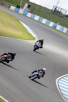 donington-no-limits-trackday;donington-park-photographs;donington-trackday-photographs;no-limits-trackdays;peter-wileman-photography;trackday-digital-images;trackday-photos