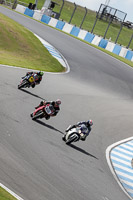 donington-no-limits-trackday;donington-park-photographs;donington-trackday-photographs;no-limits-trackdays;peter-wileman-photography;trackday-digital-images;trackday-photos