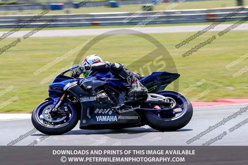 enduro digital images;event digital images;eventdigitalimages;no limits trackdays;peter wileman photography;racing digital images;snetterton;snetterton no limits trackday;snetterton photographs;snetterton trackday photographs;trackday digital images;trackday photos