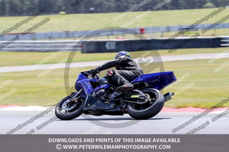 enduro digital images;event digital images;eventdigitalimages;no limits trackdays;peter wileman photography;racing digital images;snetterton;snetterton no limits trackday;snetterton photographs;snetterton trackday photographs;trackday digital images;trackday photos