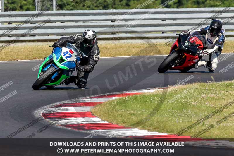 enduro digital images;event digital images;eventdigitalimages;no limits trackdays;peter wileman photography;racing digital images;snetterton;snetterton no limits trackday;snetterton photographs;snetterton trackday photographs;trackday digital images;trackday photos