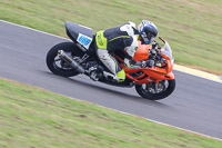 anglesey-no-limits-trackday;anglesey-photographs;anglesey-trackday-photographs;enduro-digital-images;event-digital-images;eventdigitalimages;no-limits-trackdays;peter-wileman-photography;racing-digital-images;trac-mon;trackday-digital-images;trackday-photos;ty-croes