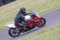 anglesey-no-limits-trackday;anglesey-photographs;anglesey-trackday-photographs;enduro-digital-images;event-digital-images;eventdigitalimages;no-limits-trackdays;peter-wileman-photography;racing-digital-images;trac-mon;trackday-digital-images;trackday-photos;ty-croes