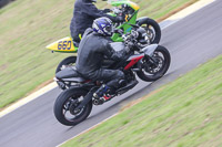 anglesey-no-limits-trackday;anglesey-photographs;anglesey-trackday-photographs;enduro-digital-images;event-digital-images;eventdigitalimages;no-limits-trackdays;peter-wileman-photography;racing-digital-images;trac-mon;trackday-digital-images;trackday-photos;ty-croes