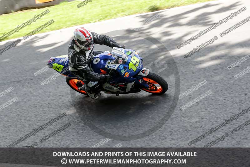 cadwell no limits trackday;cadwell park;cadwell park photographs;cadwell trackday photographs;enduro digital images;event digital images;eventdigitalimages;no limits trackdays;peter wileman photography;racing digital images;trackday digital images;trackday photos