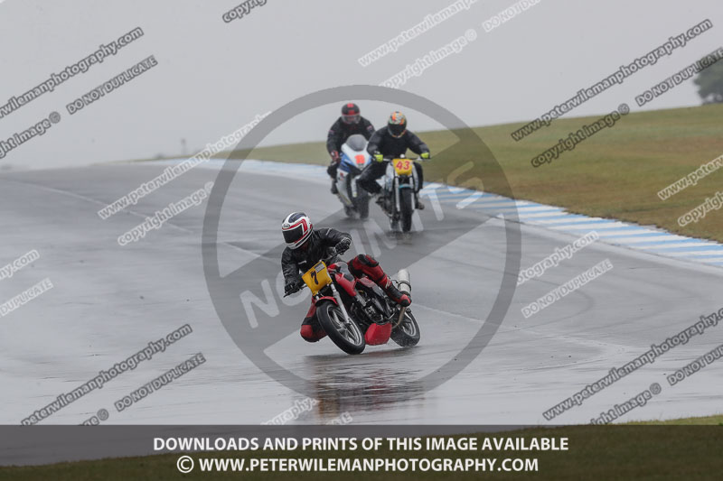 donington no limits trackday;donington park photographs;donington trackday photographs;no limits trackdays;peter wileman photography;trackday digital images;trackday photos