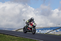 march-2017;motorbikes;no-limits;peter-wileman-photography;portimao;portugal;trackday-digital-images