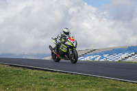 march-2017;motorbikes;no-limits;peter-wileman-photography;portimao;portugal;trackday-digital-images