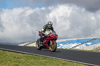 march-2017;motorbikes;no-limits;peter-wileman-photography;portimao;portugal;trackday-digital-images