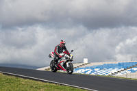 march-2017;motorbikes;no-limits;peter-wileman-photography;portimao;portugal;trackday-digital-images