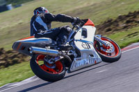 brands-hatch-photographs;brands-no-limits-trackday;cadwell-trackday-photographs;enduro-digital-images;event-digital-images;eventdigitalimages;no-limits-trackdays;peter-wileman-photography;racing-digital-images;trackday-digital-images;trackday-photos
