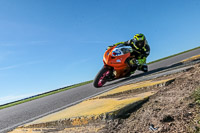 anglesey-no-limits-trackday;anglesey-photographs;anglesey-trackday-photographs;enduro-digital-images;event-digital-images;eventdigitalimages;no-limits-trackdays;peter-wileman-photography;racing-digital-images;trac-mon;trackday-digital-images;trackday-photos;ty-croes